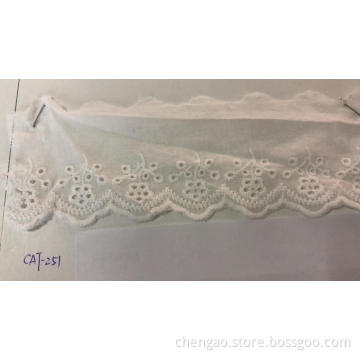 Five Holes Flower Trims Baumwollstickstoff